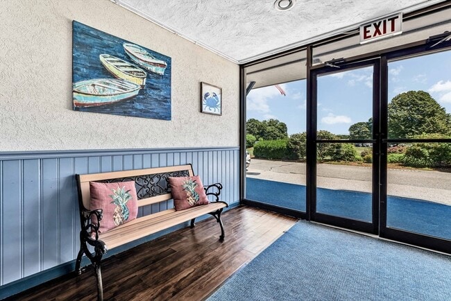 Building Photo - 135 Scranton Ave