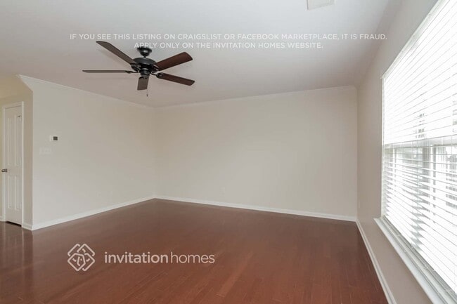Building Photo - 9450 Macquarie Ln