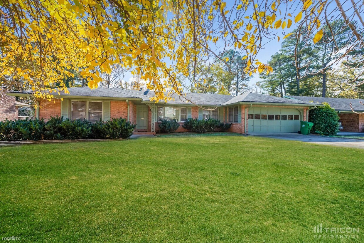 1181 Nielsen Dr, Clarkston, GA 30021 House Rental in Clarkston, GA