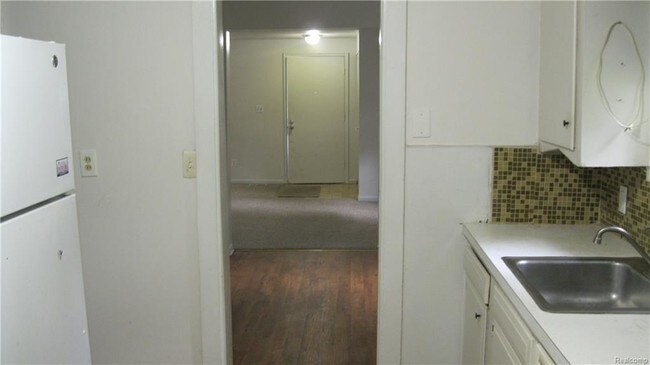 Foto del edificio - 28434 Fairfax St