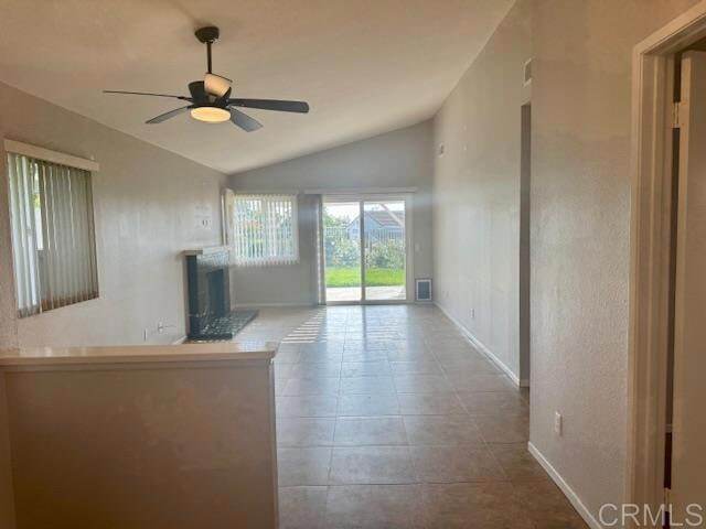 Building Photo - 6991 Sandcastle Dr