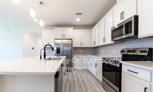 Foto del edificio - 12706 Grn Mdw Dr