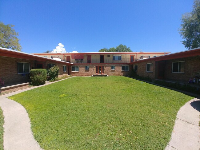 Foto del edificio - 332 Jefferson St NE