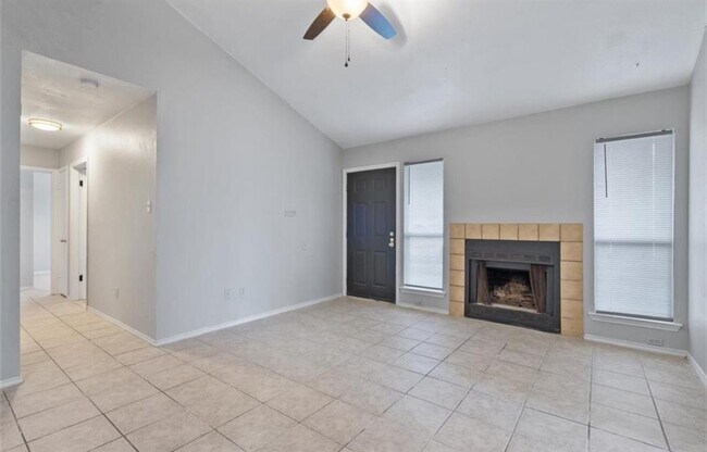 Building Photo - 2000 Redwing Way