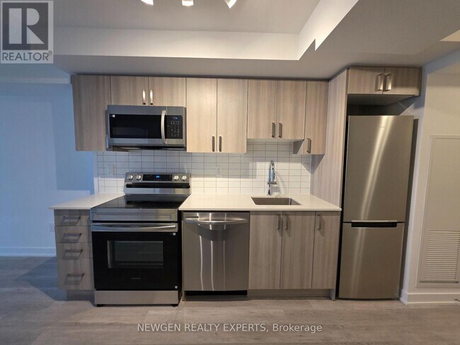 Building Photo - 1010 Sandy Beach Rd