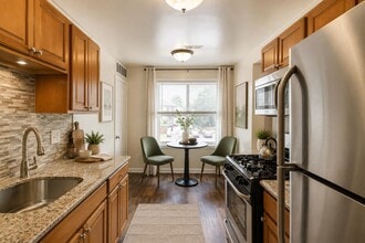 Building Photo - Chesapeake Glen Apartment Homes
