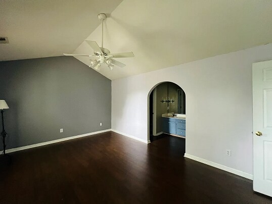 Foto del edificio - 2541 Beech Gap Ct
