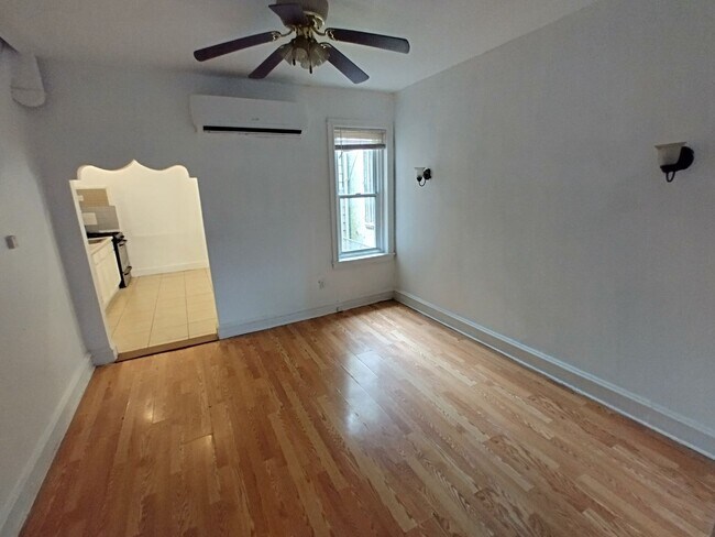 Foto del edificio - North Philadelphia 3 Bedroom Home