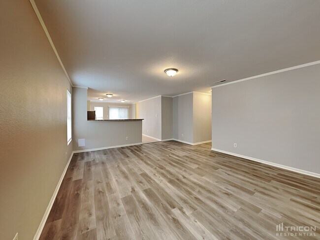 Foto del edificio - 8023 Pavilion Ct