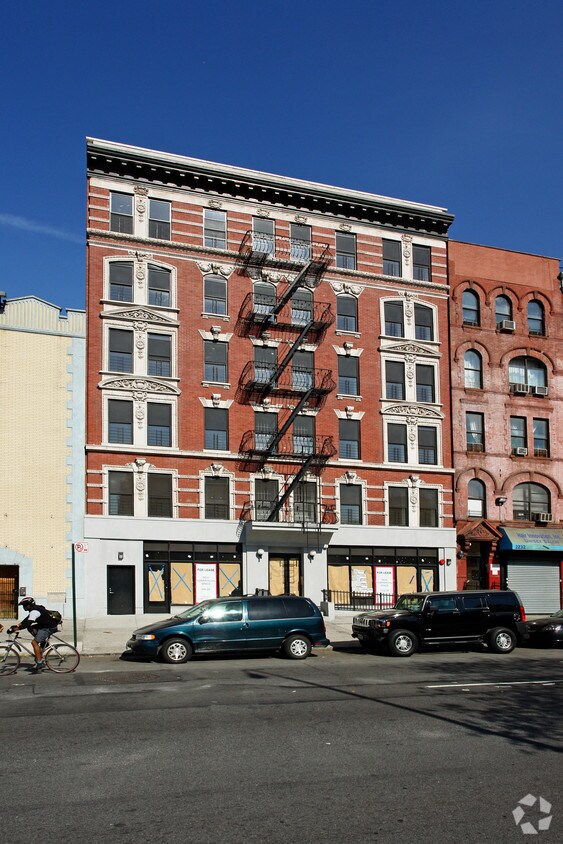 Bleecker en la calle Cluster - Bleecker Street Cluster