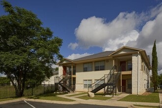 Building Photo - 335 Cypress Creek Road