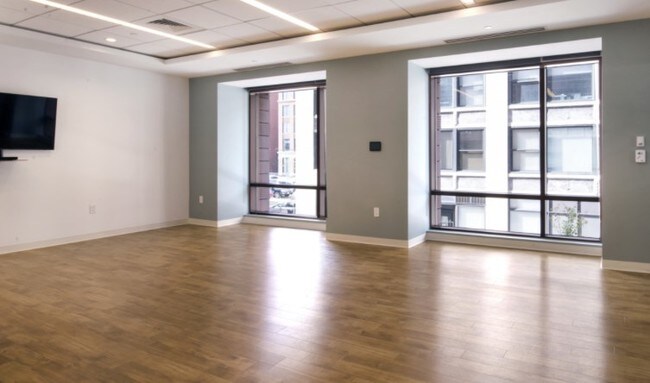 Foto del edificio - 98 Kneeland St