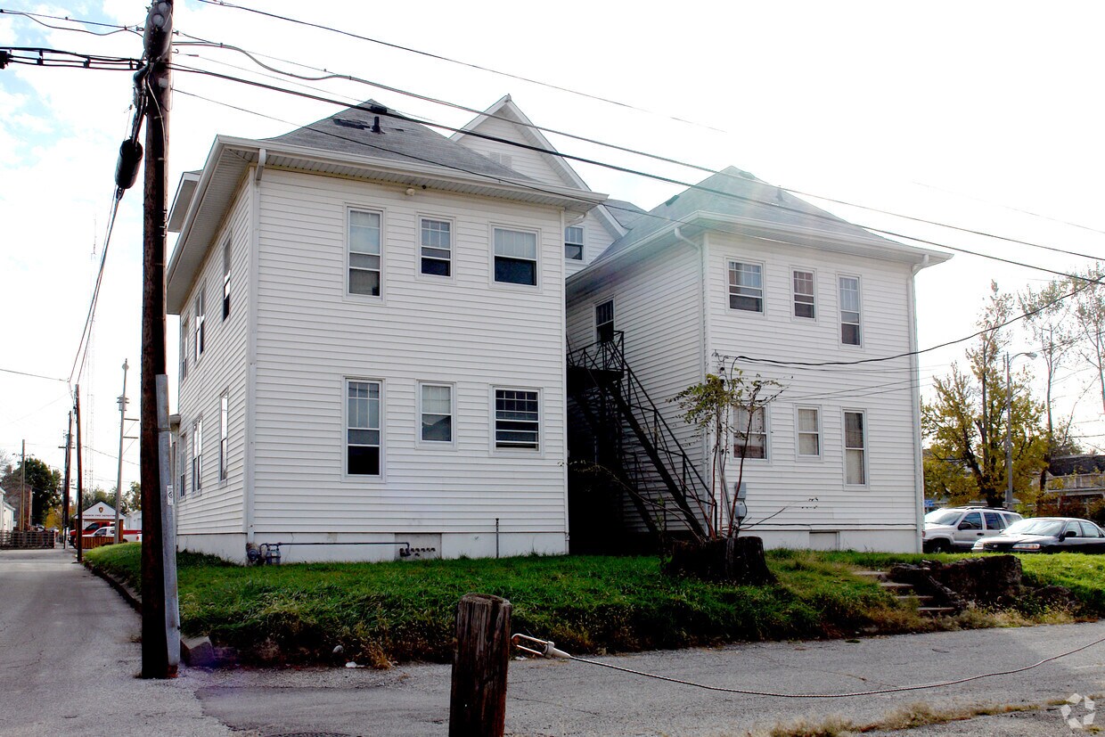 118 S East St, Lebanon, IN 46052 Apartments in Lebanon, IN