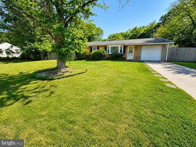 Building Photo - 8503 Rockwell Dr