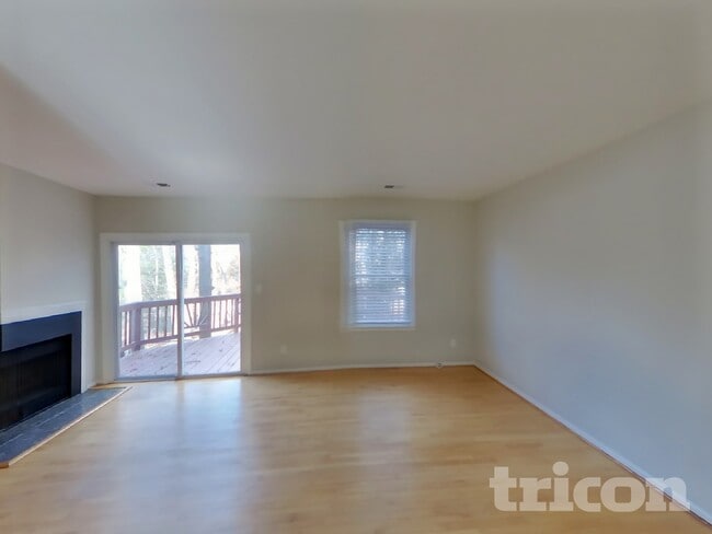 Building Photo - 337 Wye Mill Ct