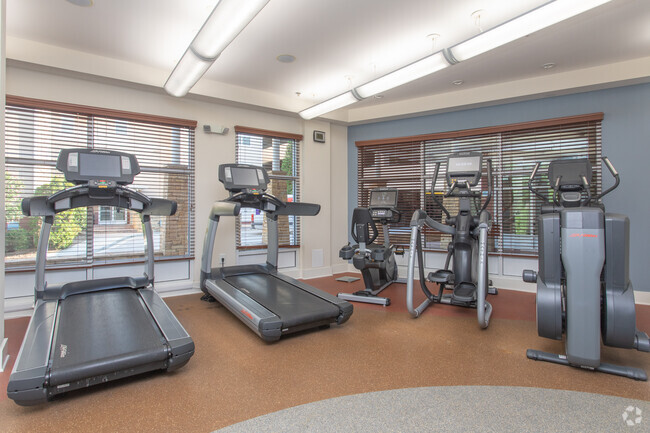 Fitness Center - Campus Crossings Briarcliff