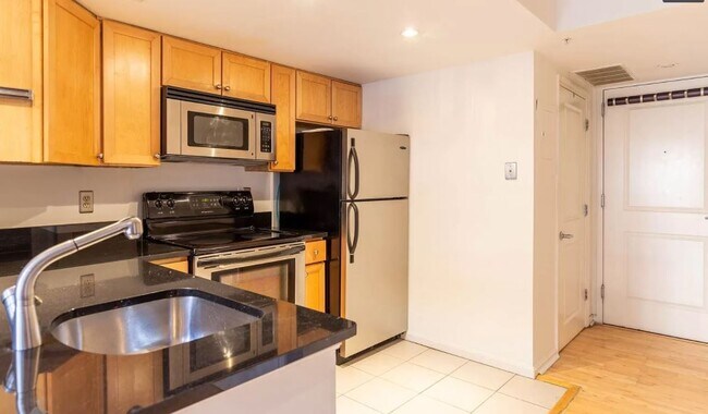 Building Photo - 1225 13th St NW