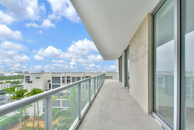 Foto del edificio - 3470 E Coast Ave