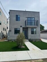 Building Photo - 1016 N Pioneer Ave