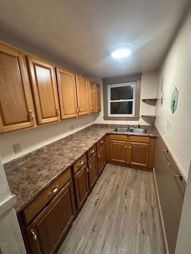 Foto del edificio - 448-450 Hamilton Street - Southbridge