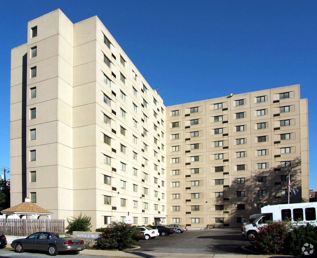 View from the northwest - Luther Towers II