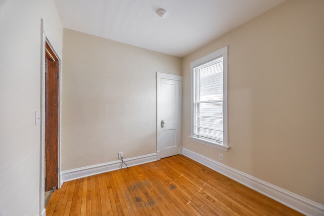 Building Photo - 5311 W Berenice Ave
