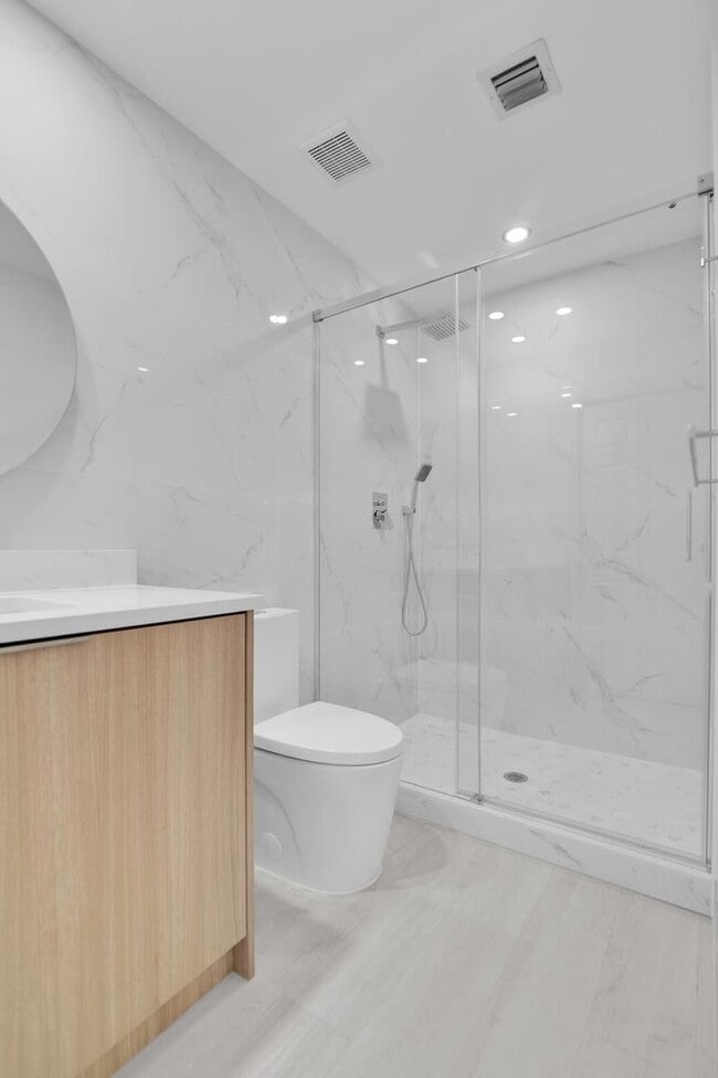 Foto del edificio - 6599 Old Farm Trl