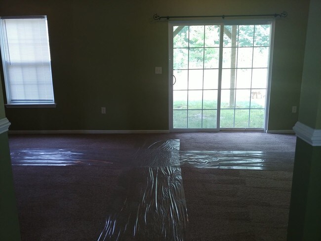 Foto del edificio - 3 br, 2.5 bath House - 493 MARION ROAD