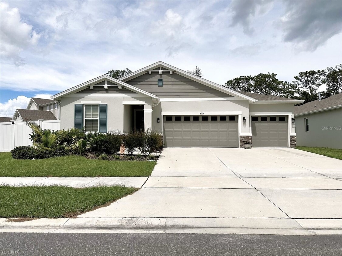 4000 Swan Goose Ct, Okahumpka, FL 34762 House Rental in Okahumpka, FL