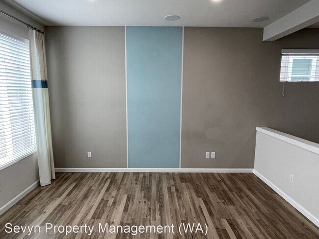 Foto del edificio - 3 br, 2.5 bath House - 4930 130th Pl SE #B