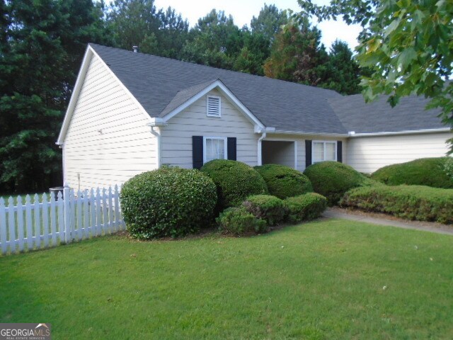 Building Photo - 5642 River Side Walk
