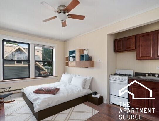 Foto del edificio - 4546 N Damen Ave