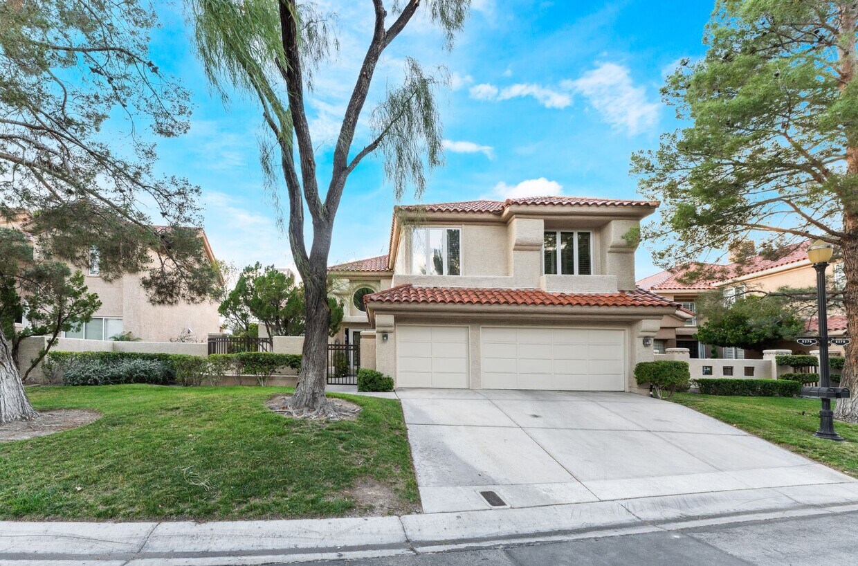 8276 Turtle Creek Cir, Las Vegas, NV 89113 House Rental in Las Vegas