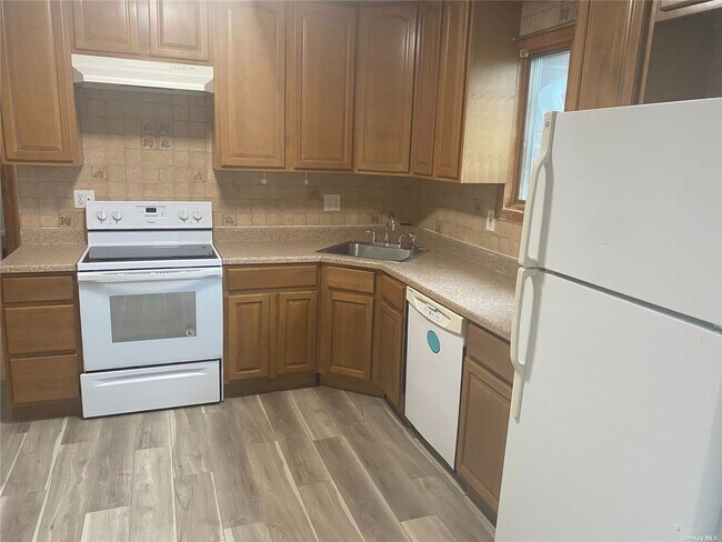 Foto del edificio - 32 Beechwood St