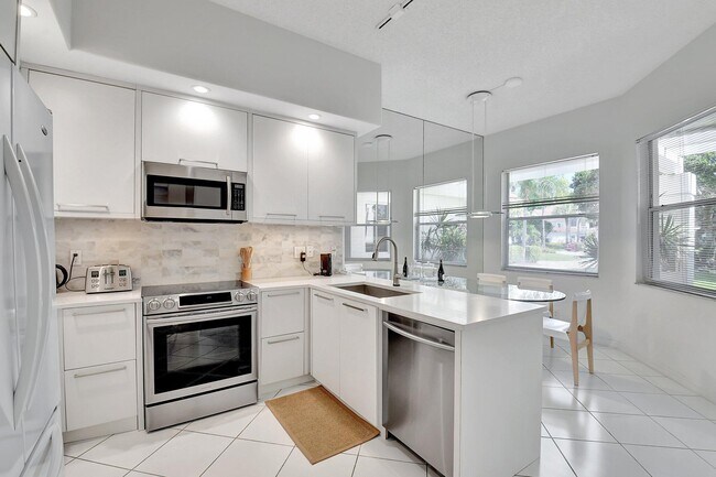 Foto del edificio - 5801 NW 24th Ave