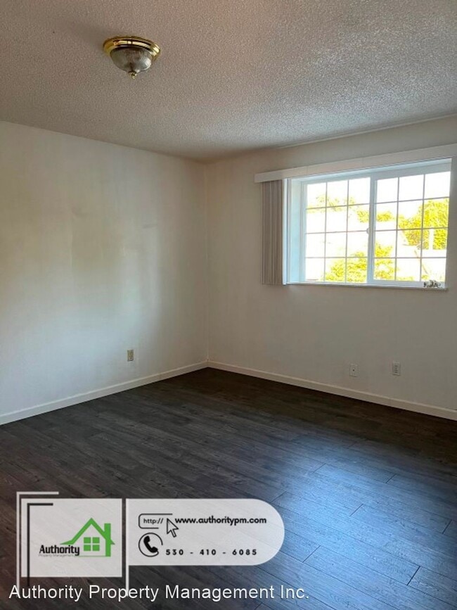 Foto del edificio - 2 br, 2 bath House - 305 Saint Michael Ct....