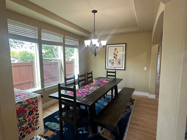 Foto del edificio - 4405 Cashmere Dr NE