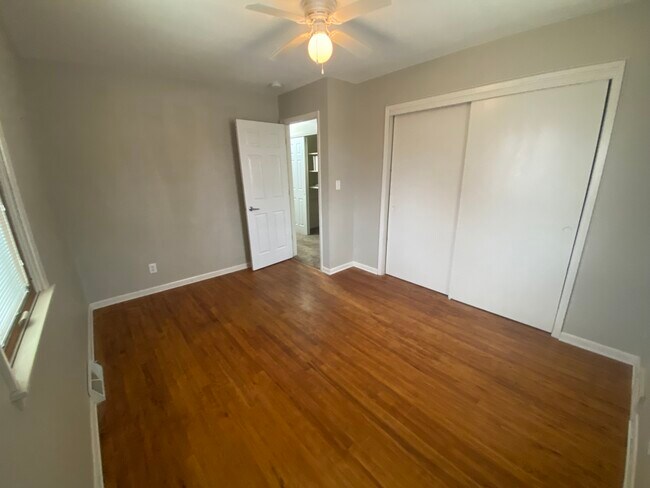 Foto del edificio - 7205 Airline Ave