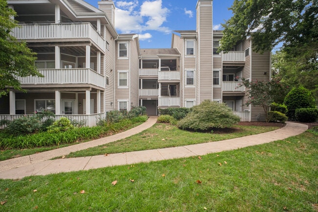 Building Photo - 14325 Climbing Rose Way