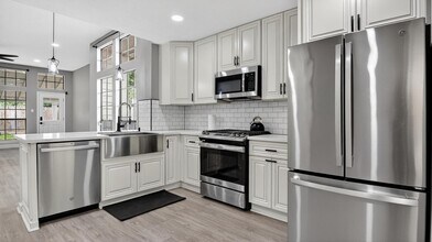 Building Photo - 4935 Otter Peak Dr