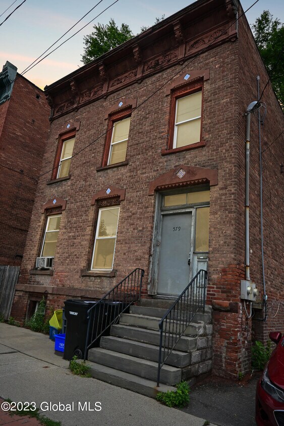 579 Congress St, Troy, NY 12180 Townhome Rentals in Troy NY