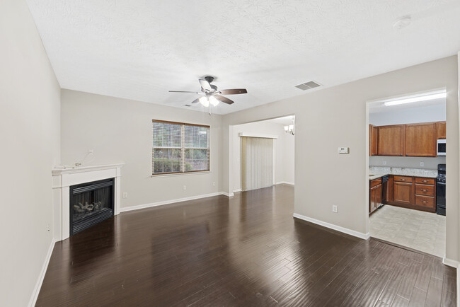 living room - 2273 Baker Station Dr