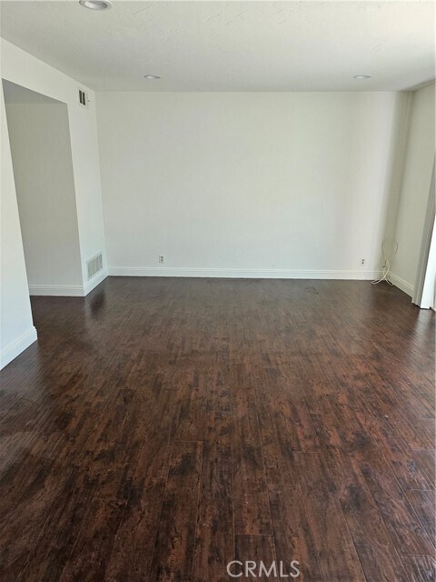 Building Photo - 8237 Haseltine Green