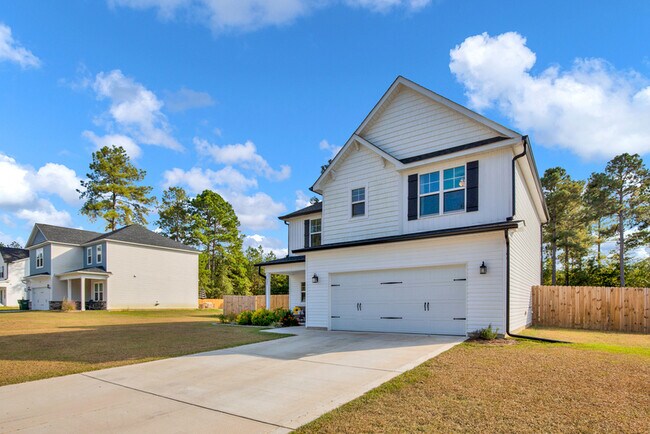 Foto del edificio - 245 Lonesome Glory Dr