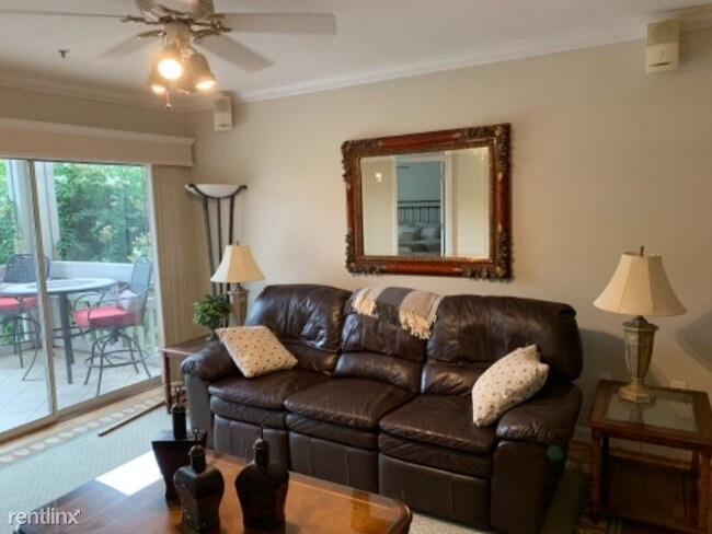 Building Photo - 1 br, 1 bath Condo - 108 Pier 33 Dr