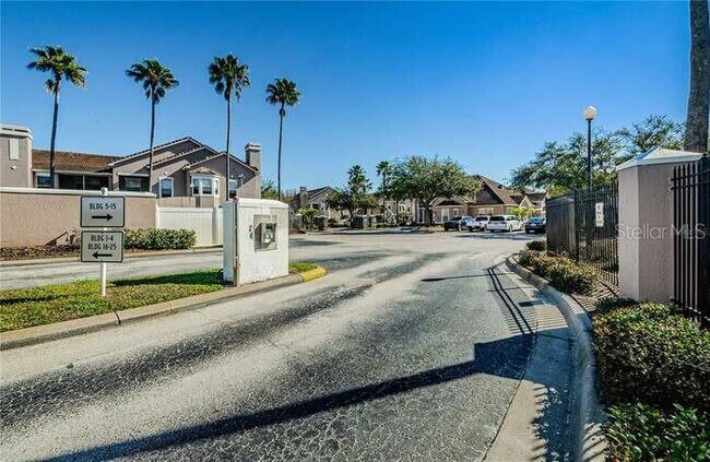 Building Photo - 17908 Villa Creek Dr