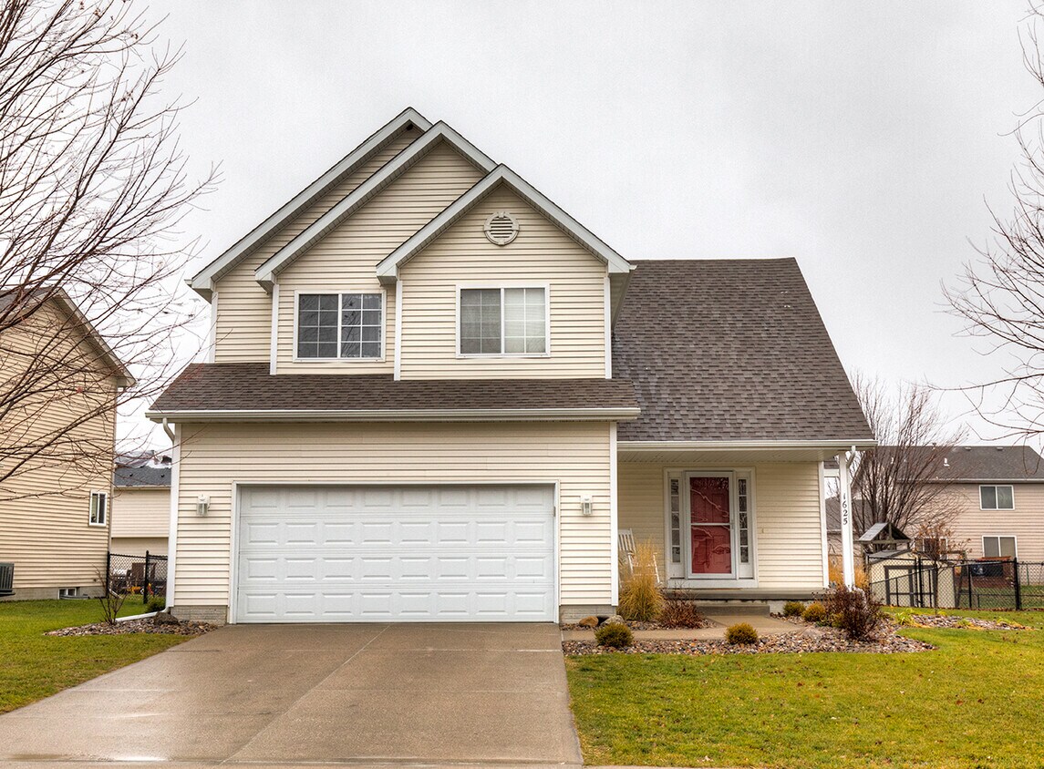 1625 NW College Ave, Ankeny, IA 50023 House Rental in Ankeny, IA