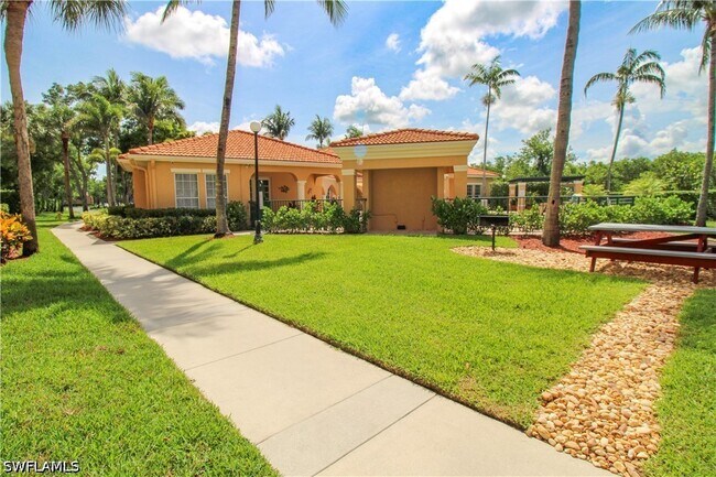 Foto del edificio - 8659 River Homes Lane