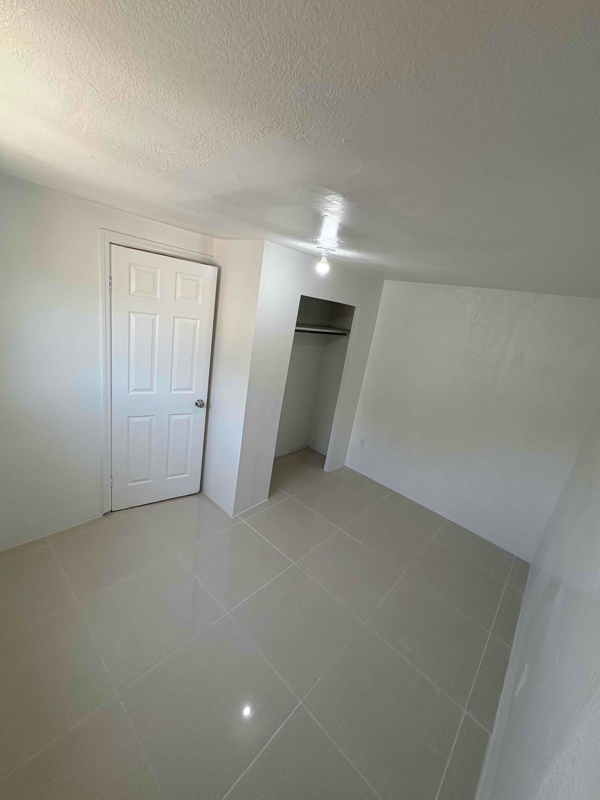 Building Photo - 1331 SW 129th Ave