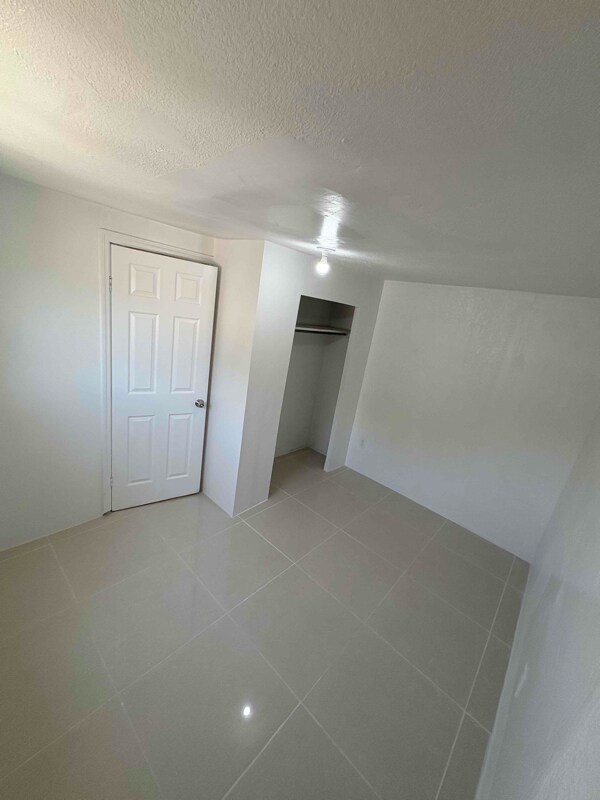 Foto del edificio - 1331 SW 129th Ave